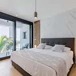 Luxury Vila