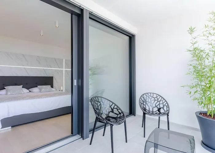 Villa Luxury Sutivan