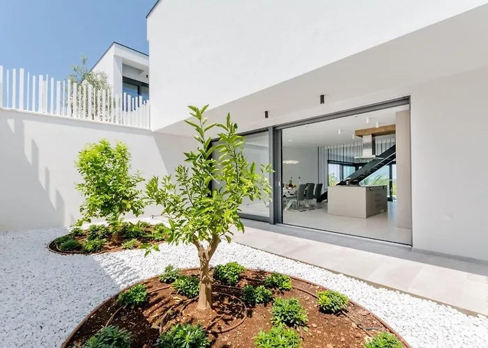 Villa Luxury *