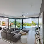 Luxury Willa Sutivan