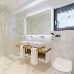 Luxury Willa Sutivan