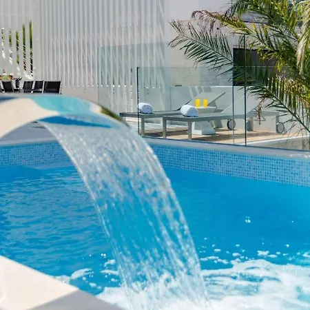 Luxury Sutivan